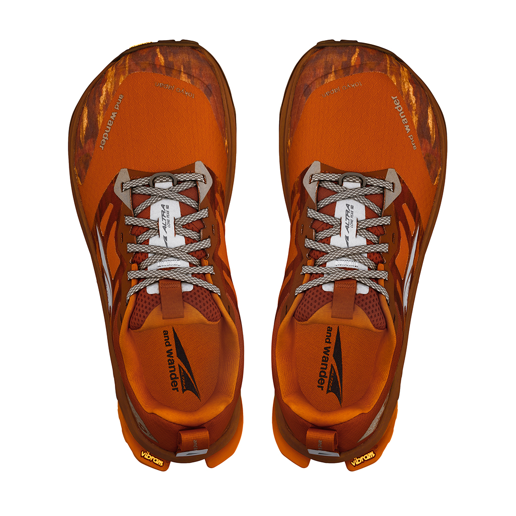 Trail Running Shoe Lone Peak 9+ And Wander Woman col. RED