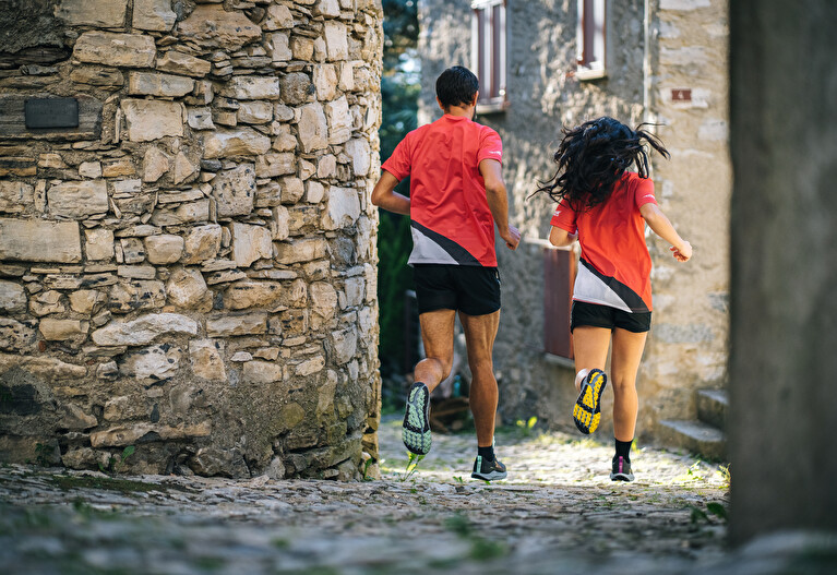 Altra running athletes sale