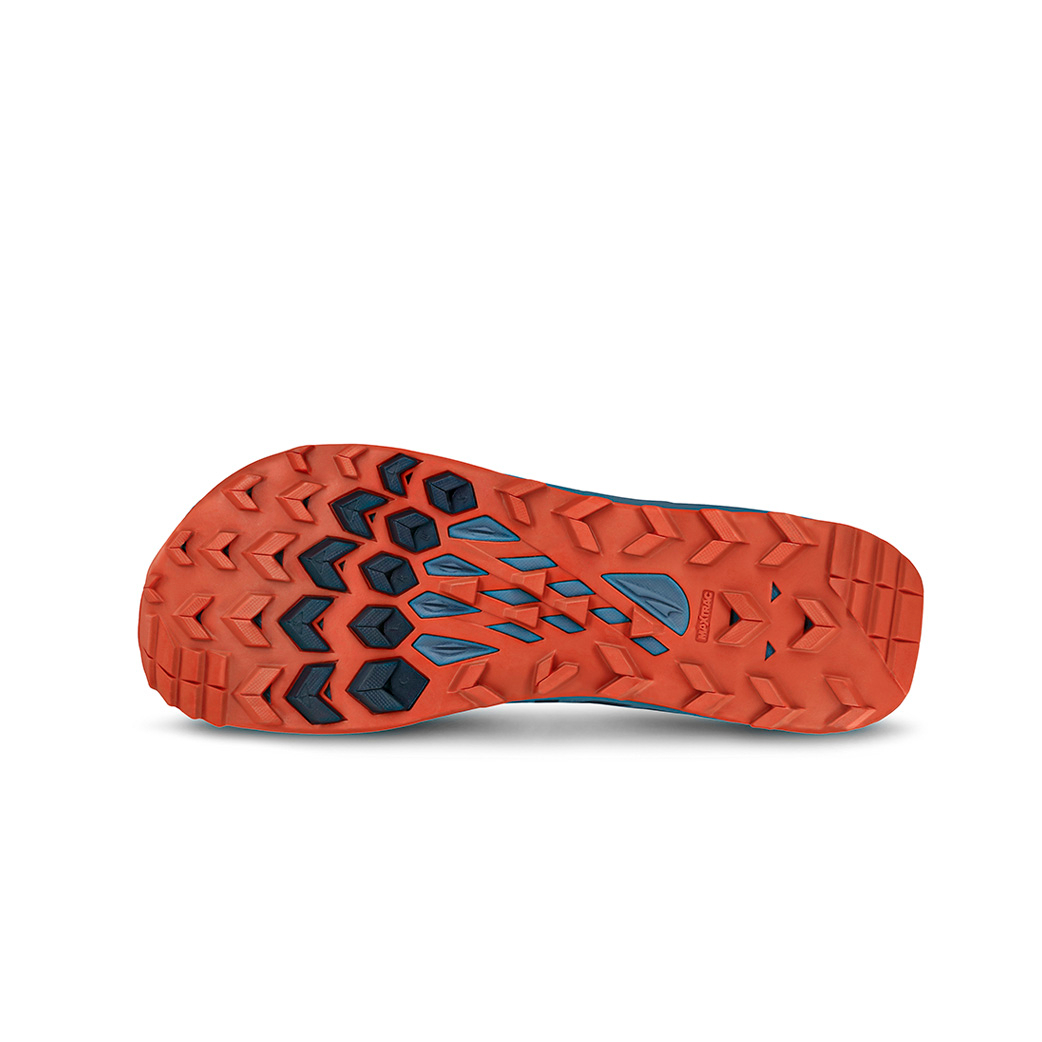 Lone Peak 8 Man - Altra Running | Official Website